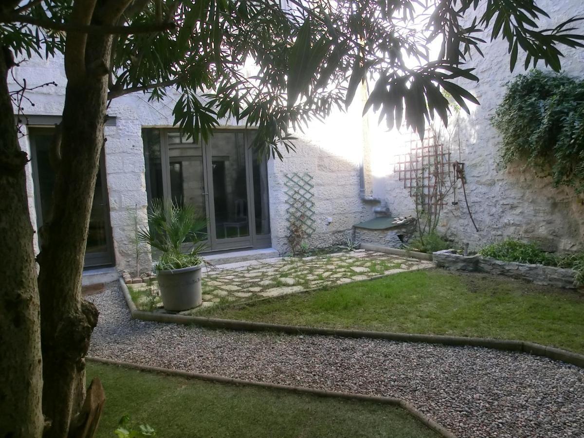 Chambre Sur Jardin Secret - Avignon Centre - Climatisee Eksteriør billede