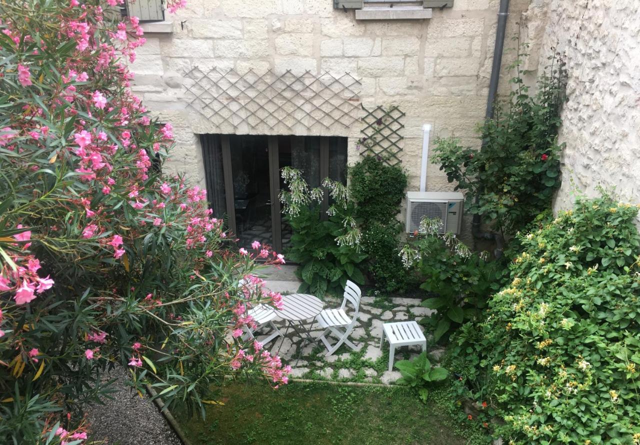 Chambre Sur Jardin Secret - Avignon Centre - Climatisee Eksteriør billede